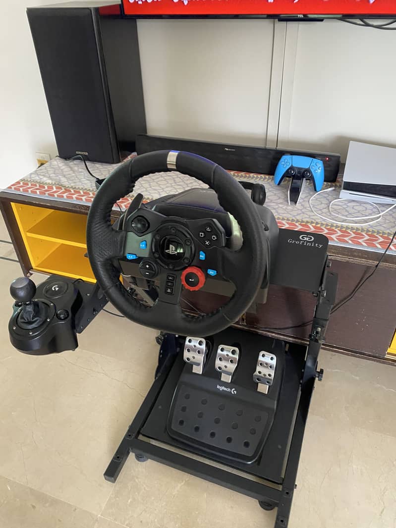 Logitech G29 + shifter + stand 4