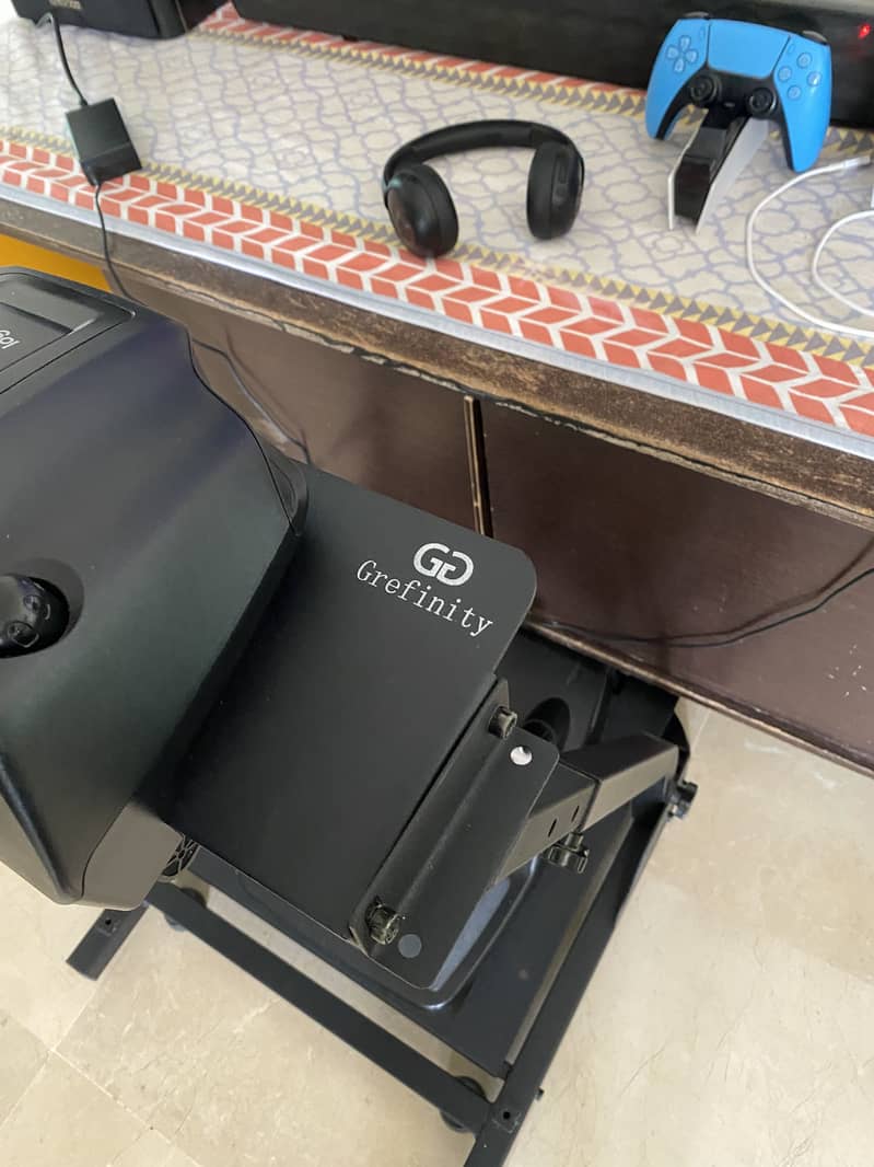 Logitech G29 + shifter + stand 5