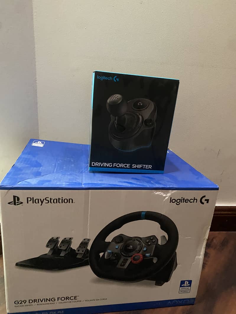 Logitech G29 + shifter + stand 7