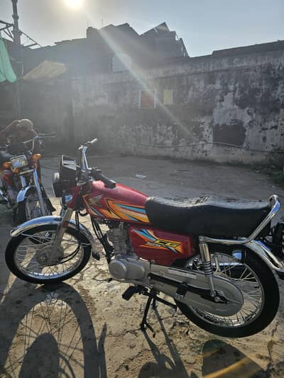 Honda 125 2026 model Red Fresh