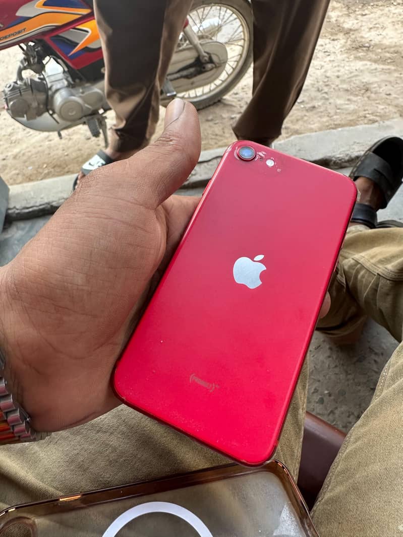 Apple iPhone SE 0