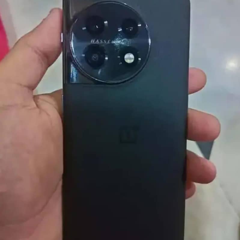 One Plus 11 2