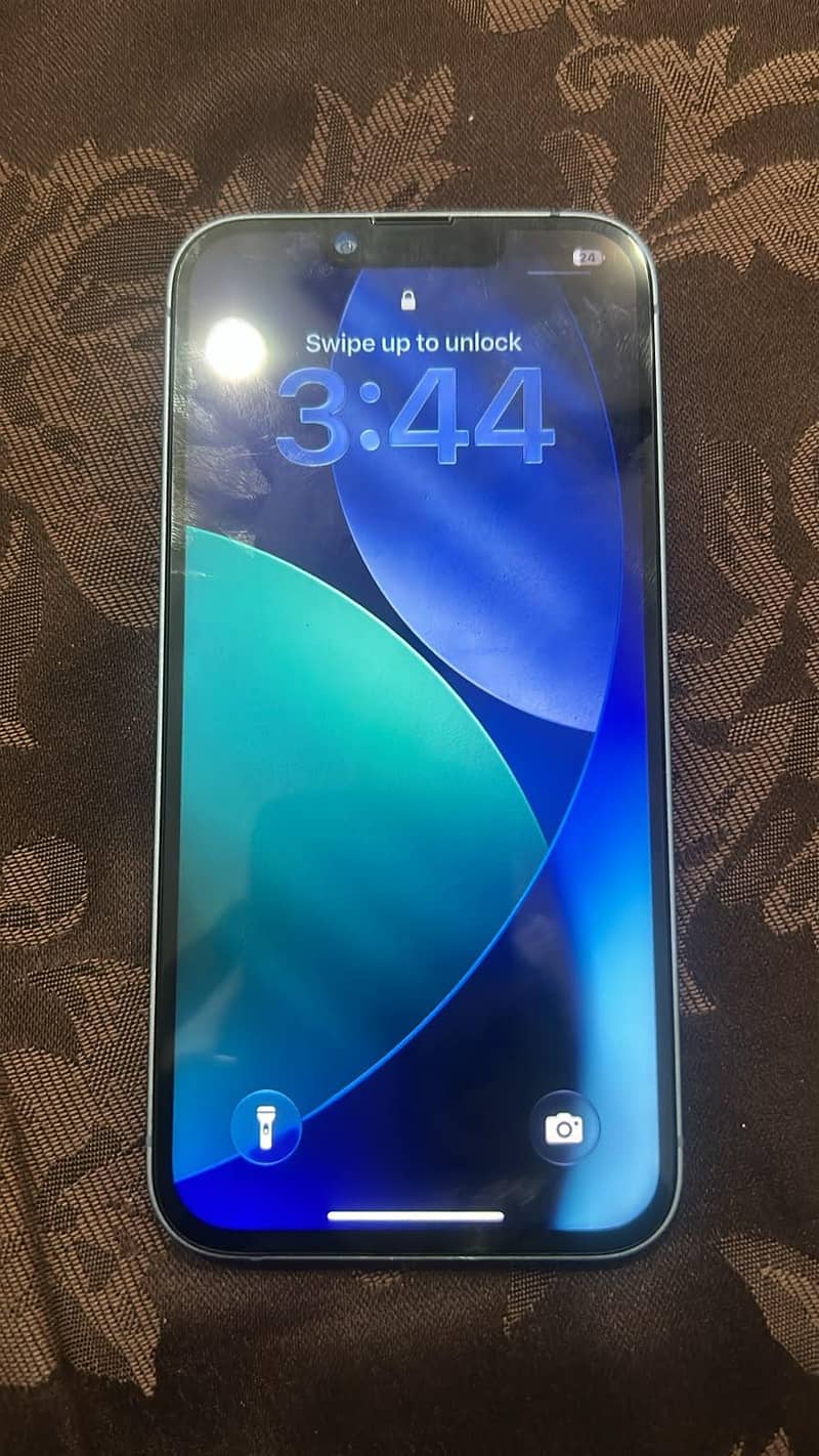Apple iPhone 14 4