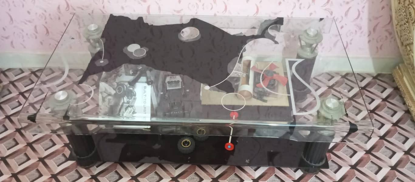 table good condition 0