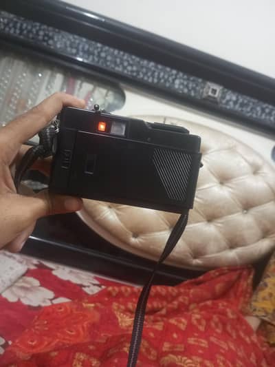yashica MF-2 Super 35mm film camera good condition