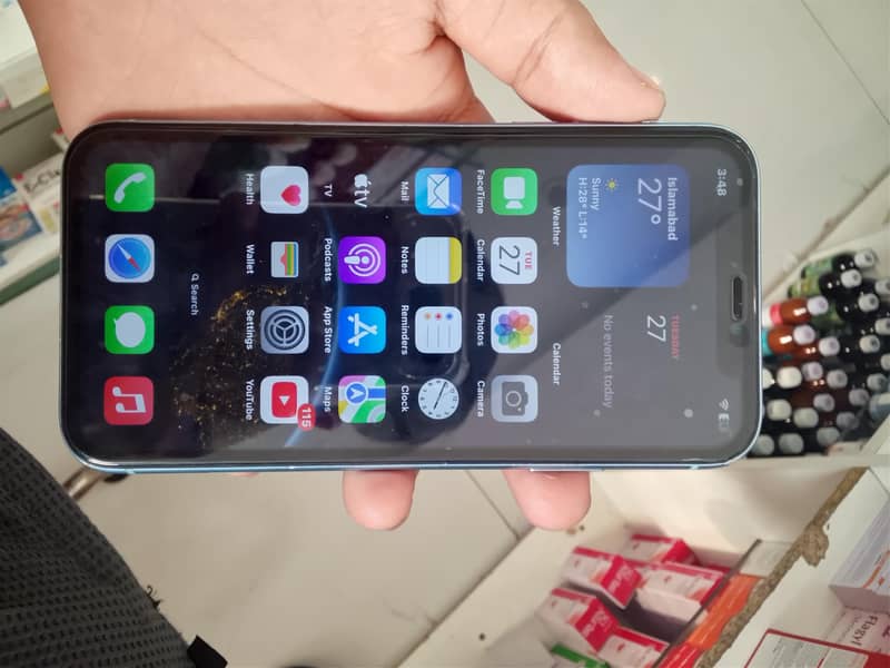 Apple iPhone XR 1