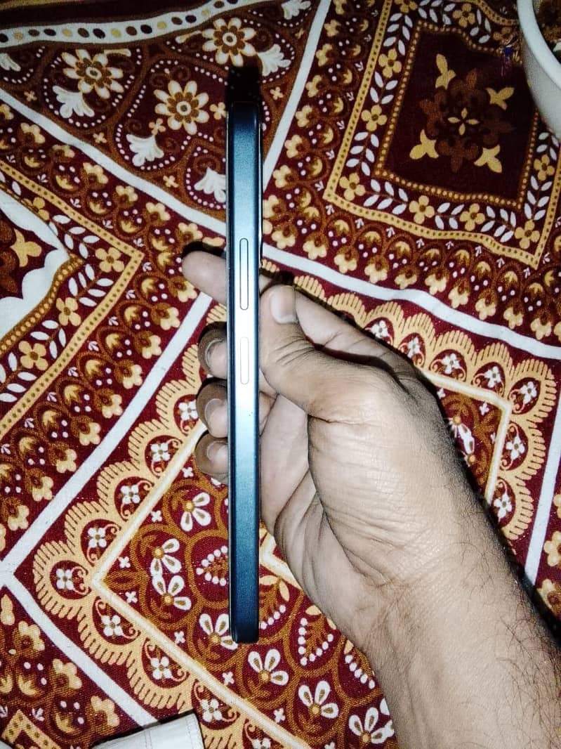 OPPO A6 1