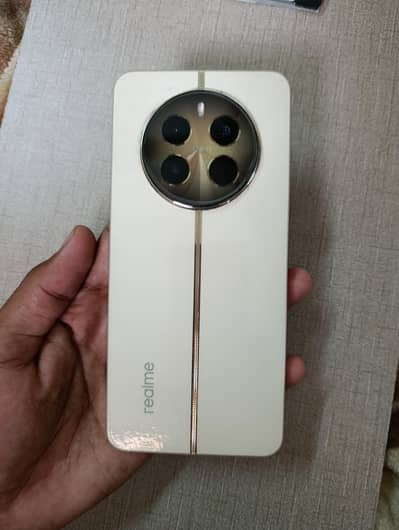 Realme 12 Plus