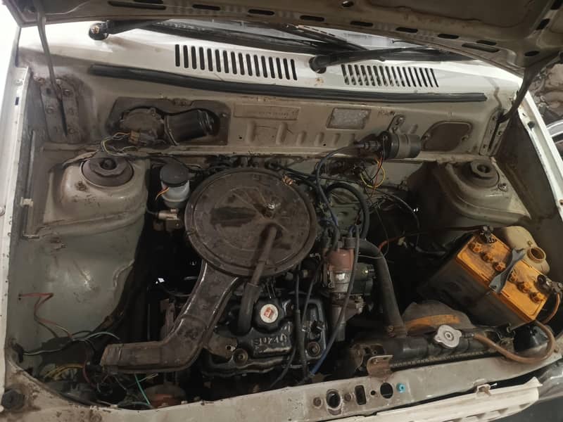 Suzuki Mehran VX 2000 3
