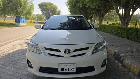Toyota Corolla Altis 2012