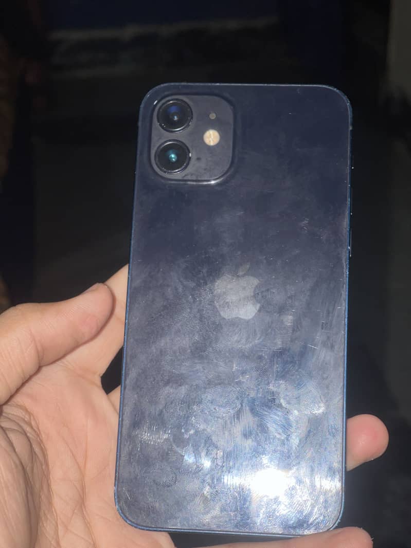 Apple iPhone 12 2