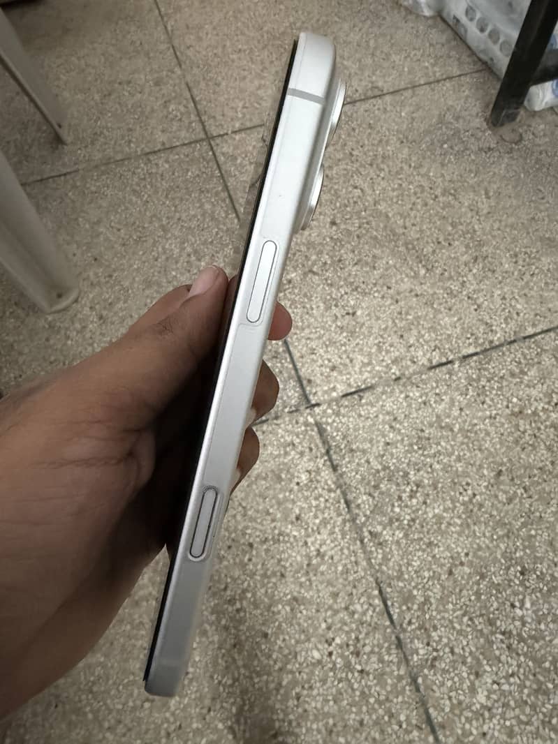 Apple iPhone 17 Pro Max PTA 3