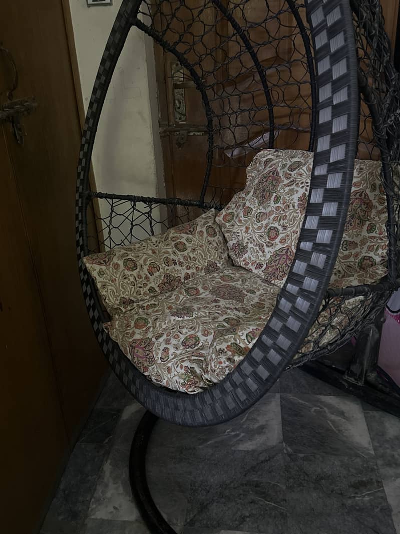 swing chair 0