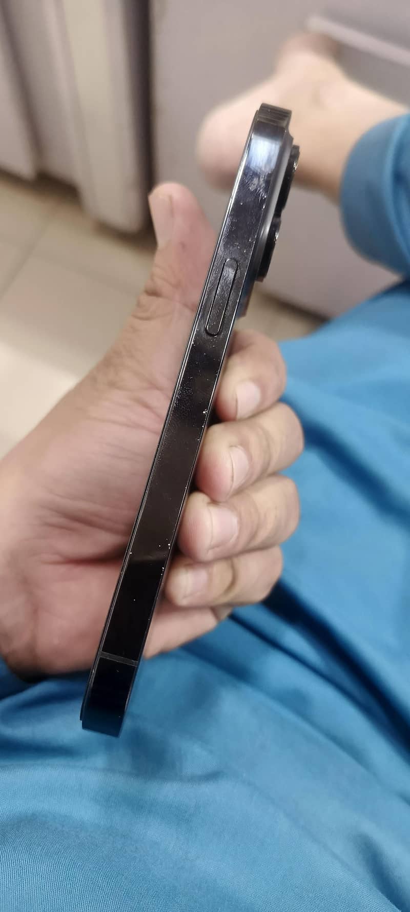 iPhone 14 pro 3