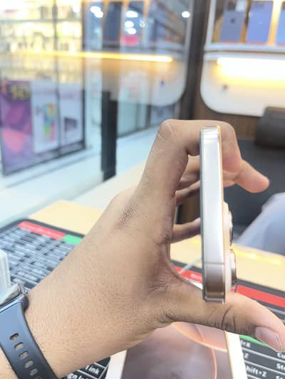 Apple iPhone 16 Pro Max PTA 256GB 93% Health