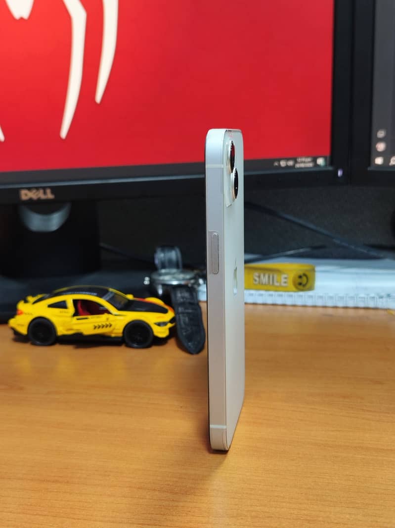 Apple iPhone 13 3