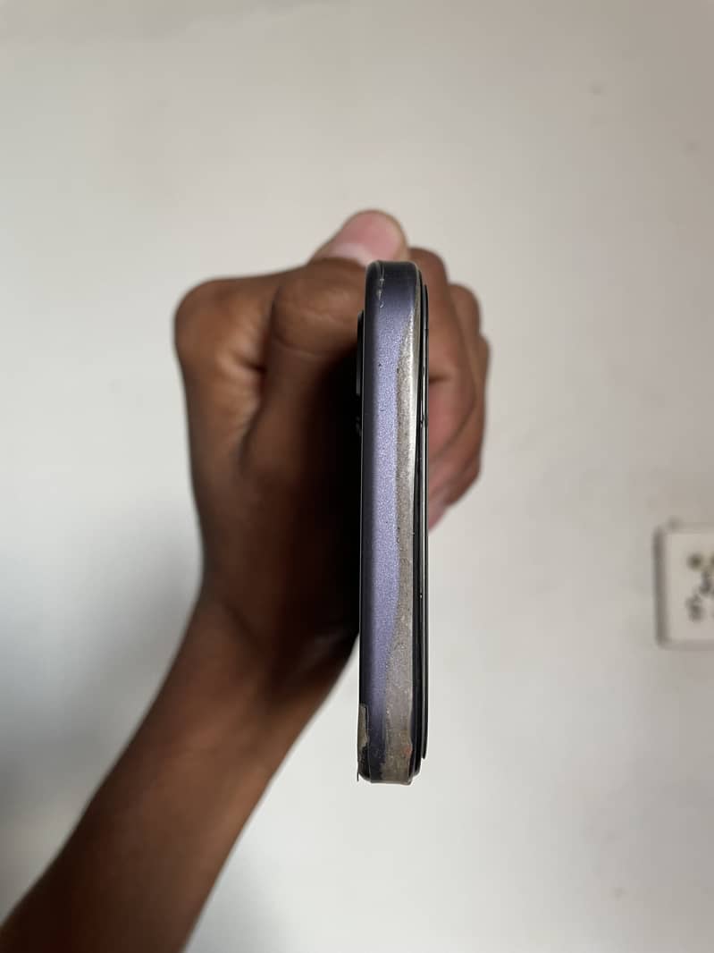 OPPO A6k 4