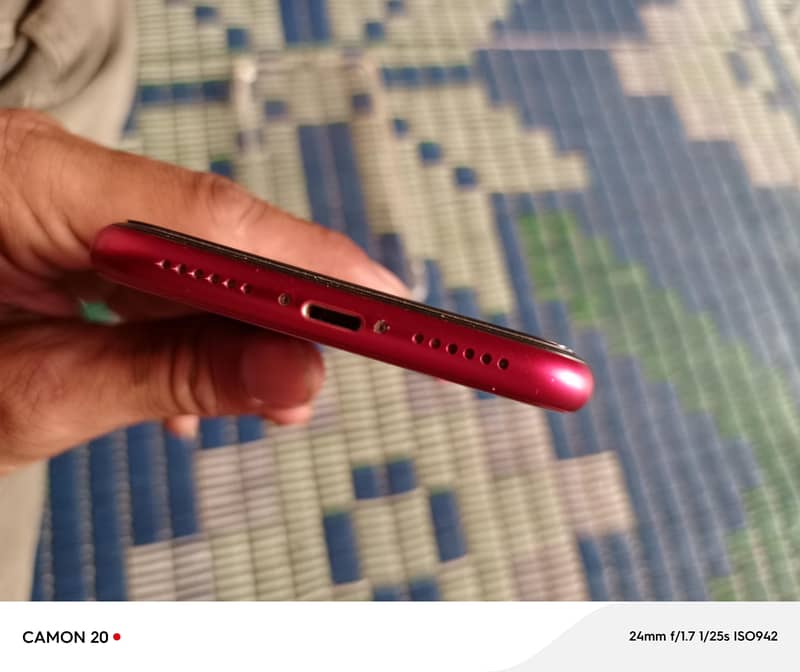 Apple iPhone XR 5