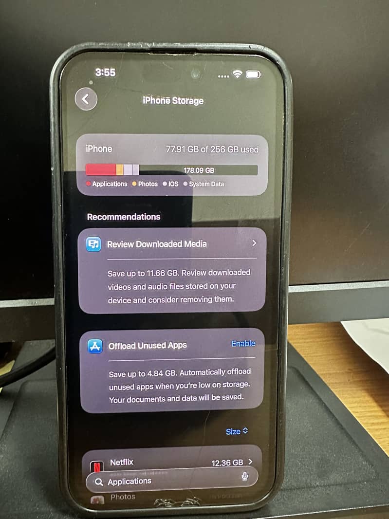 Apple iPhone 15 Pro Max 9