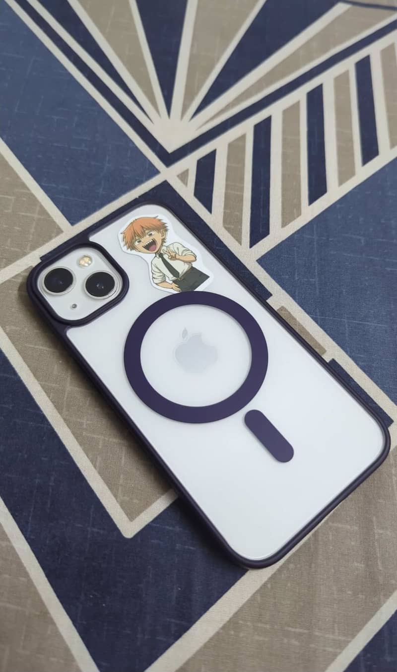 Apple iPhone 13 5