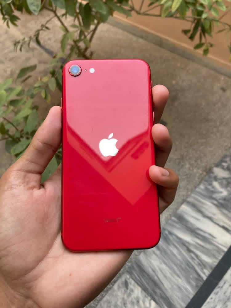 Apple iPhone SE 0