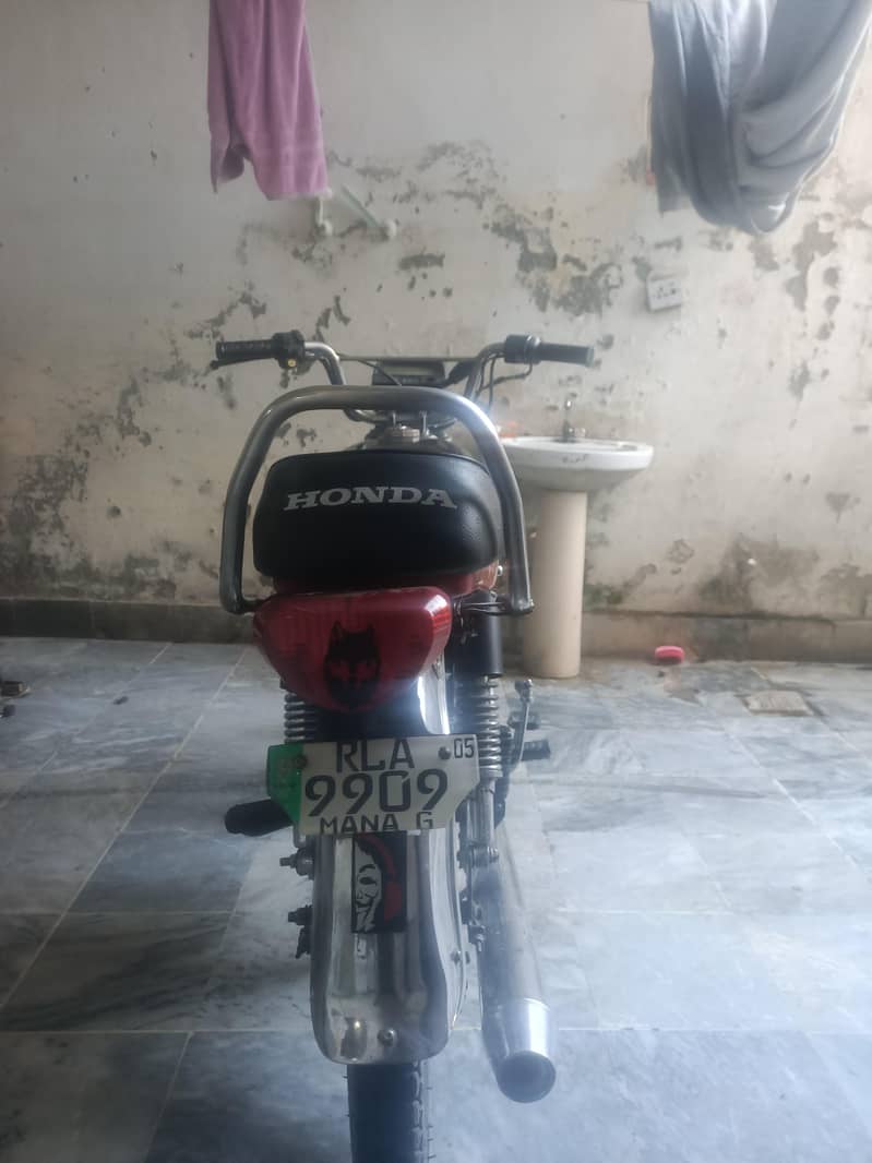 hero 2005 model 0