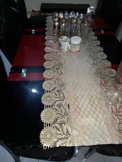 beautiful table with beautiful colours red and black