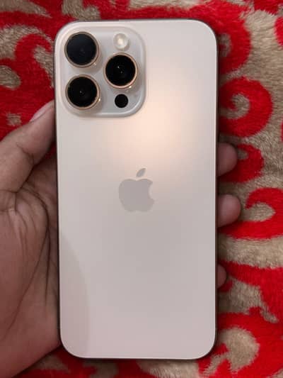Apple iPhone 16 Pro Max
