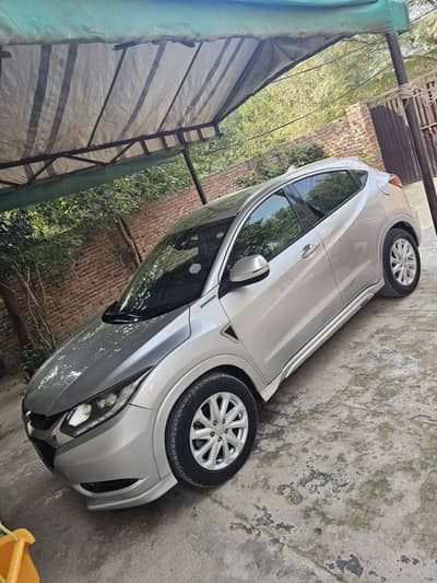 Honda Vezel 2015