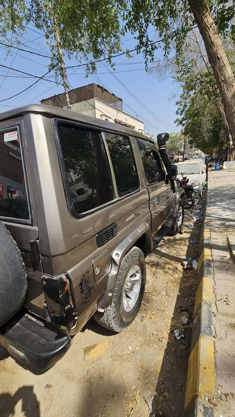 Toyota Land Cruiser 1988 - Cars - 1120934959