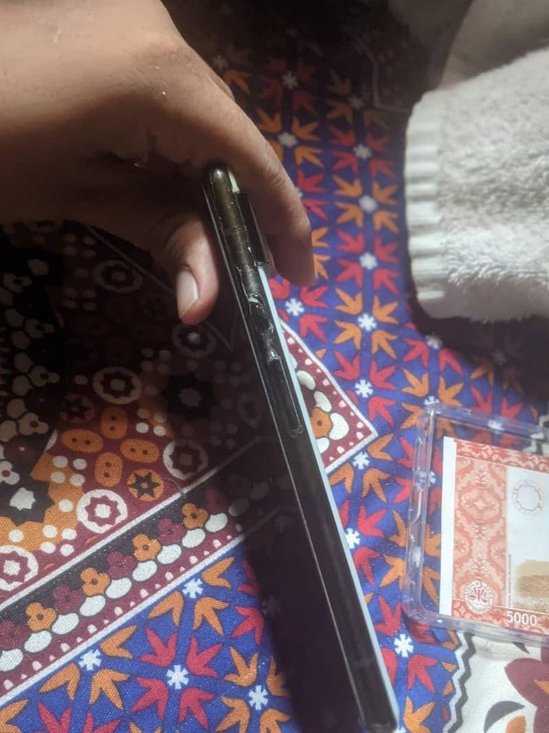 Google Pixel 6 4