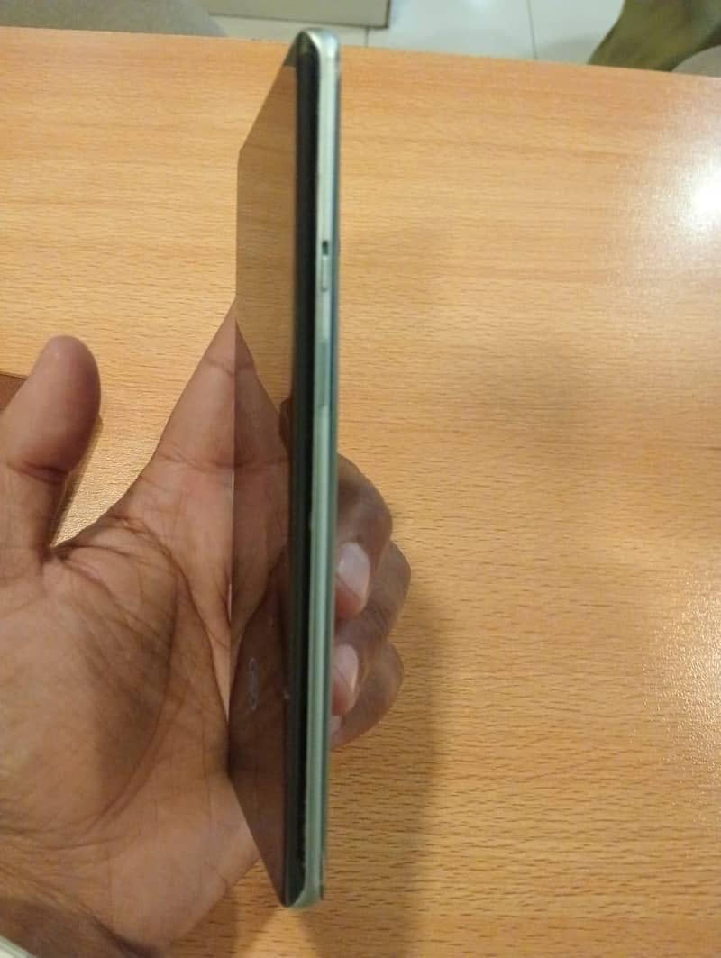 One Plus 8 Pro 5G 3
