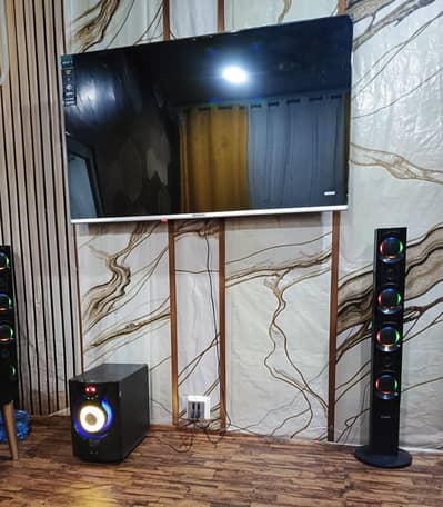 60 inch 4k smart led  0306 0171730