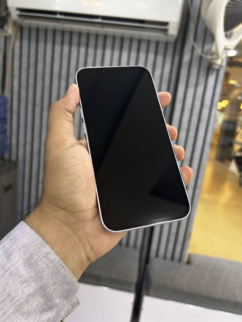 Apple iPhone 14 1