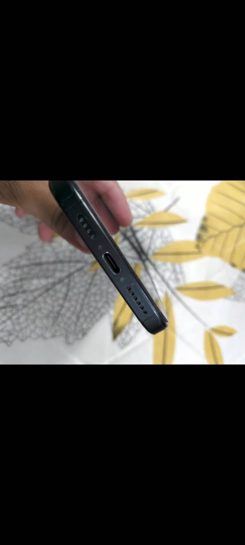 Apple iPhone 15 Pro Max 3