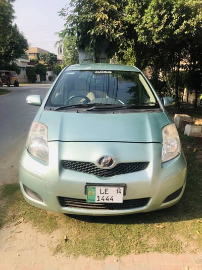 Toyota Vitz 2010