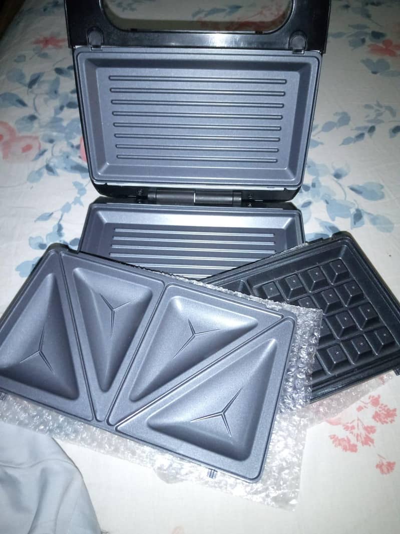 sandwich maker 0