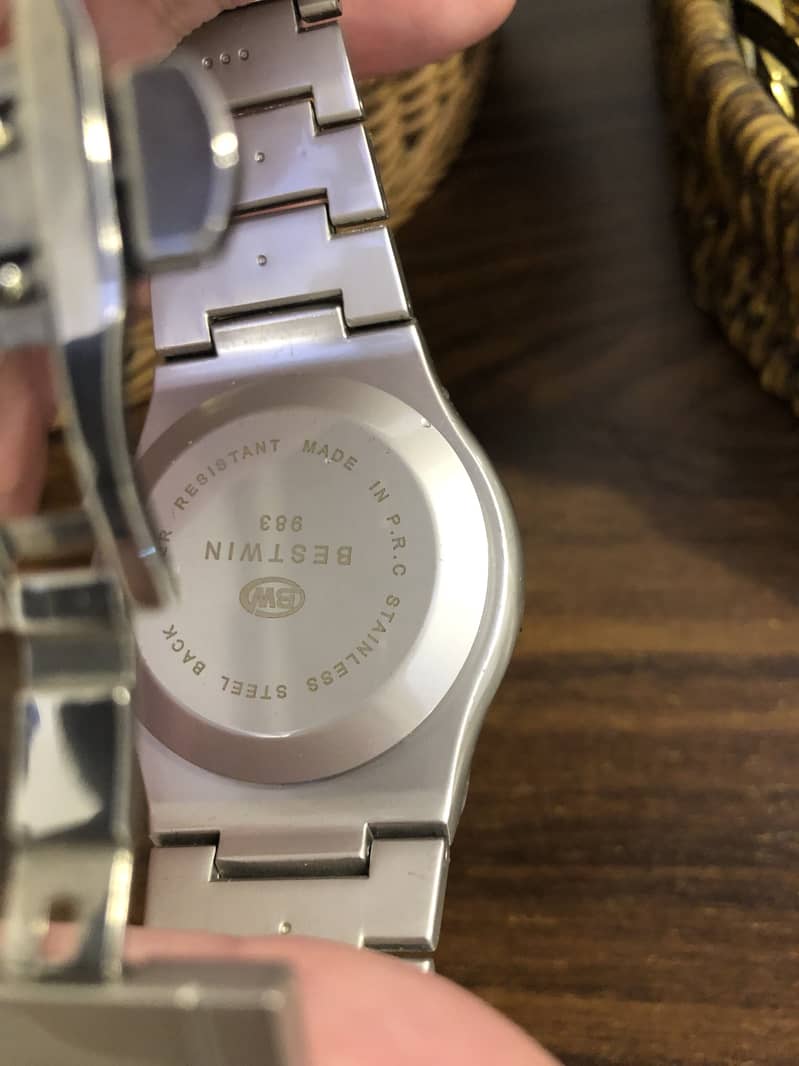 Bestwin chronograph Watch. 3