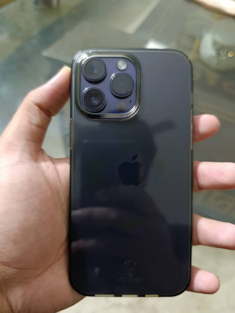 Apple iPhone 14 Pro Max 10