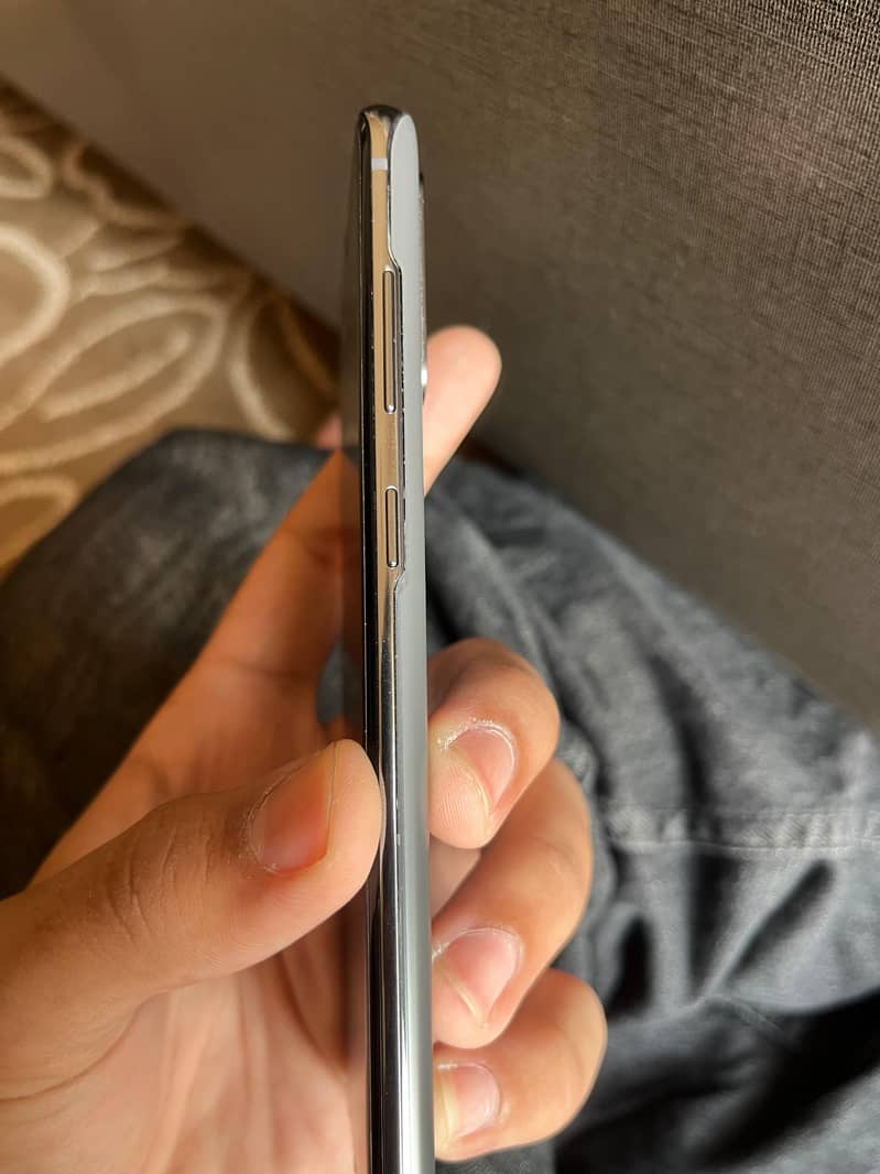 Samsung Mobile S20 mint condition 8