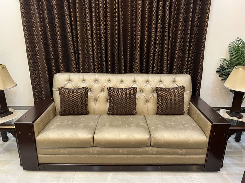 Six Seater Sofa Set with table 1