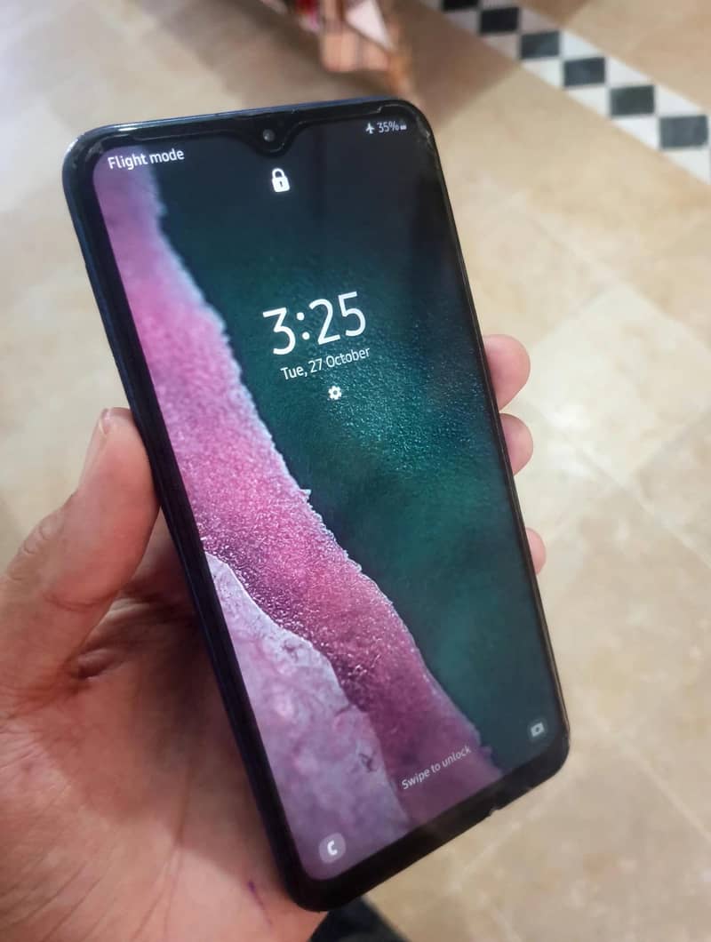 Samsung Mobile A10 2