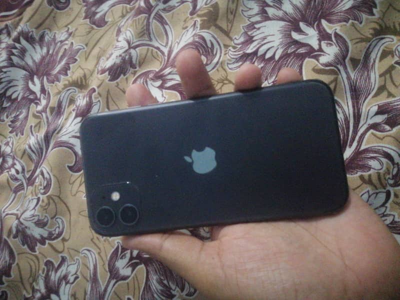 Apple iPhone 11 1