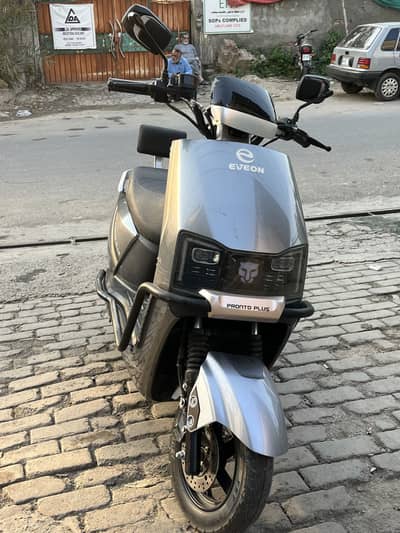 Electric scooty eveon urgent sale