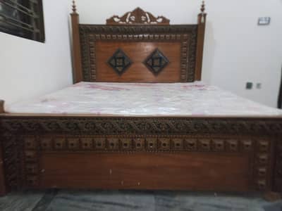 wooden bed full size with mattres