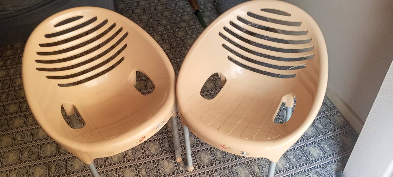two chairs set 1
