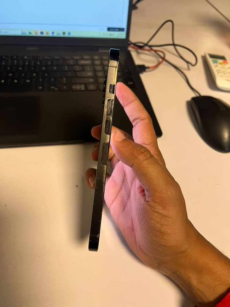 Apple iPhone 13 Pro Max 7