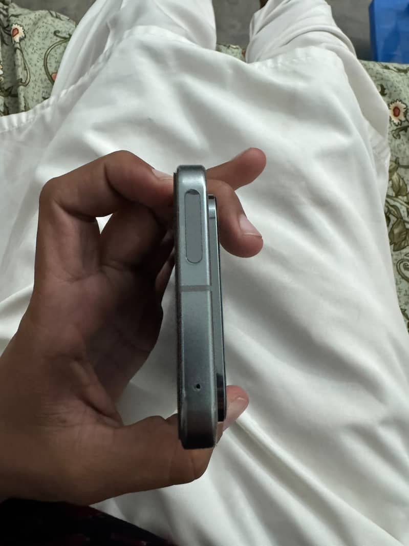 Google Pixel 9 Pro XL 2