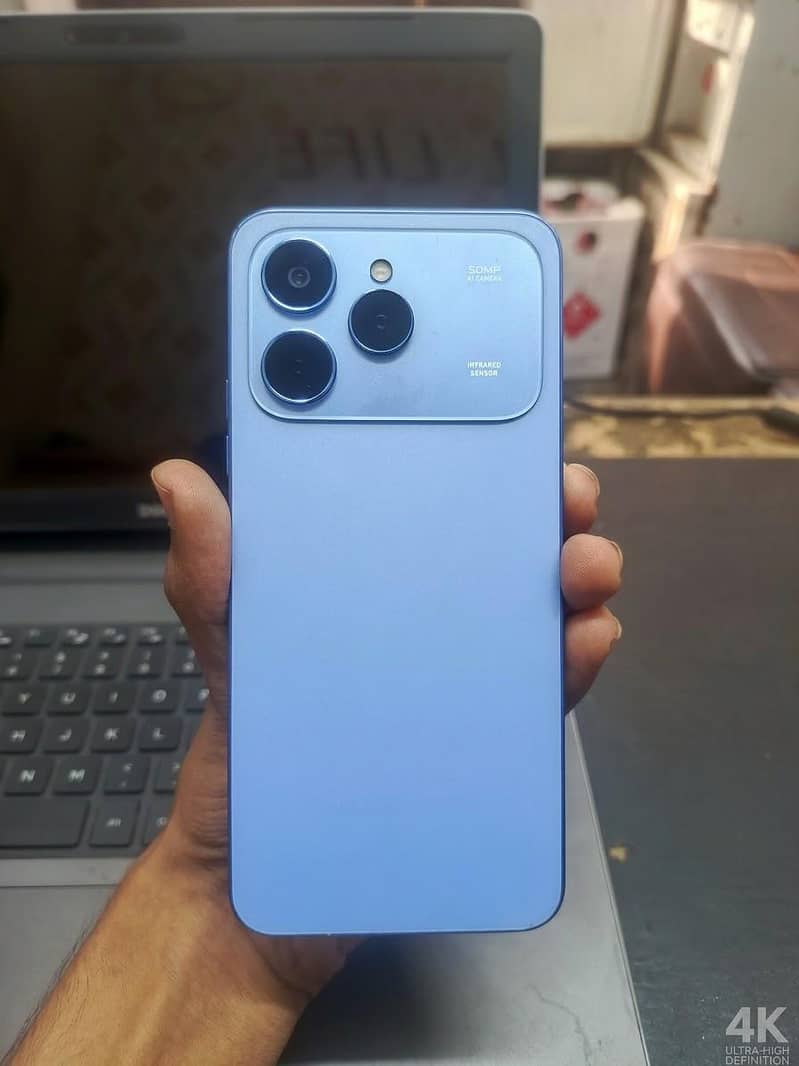 Tecno Spark 40 1