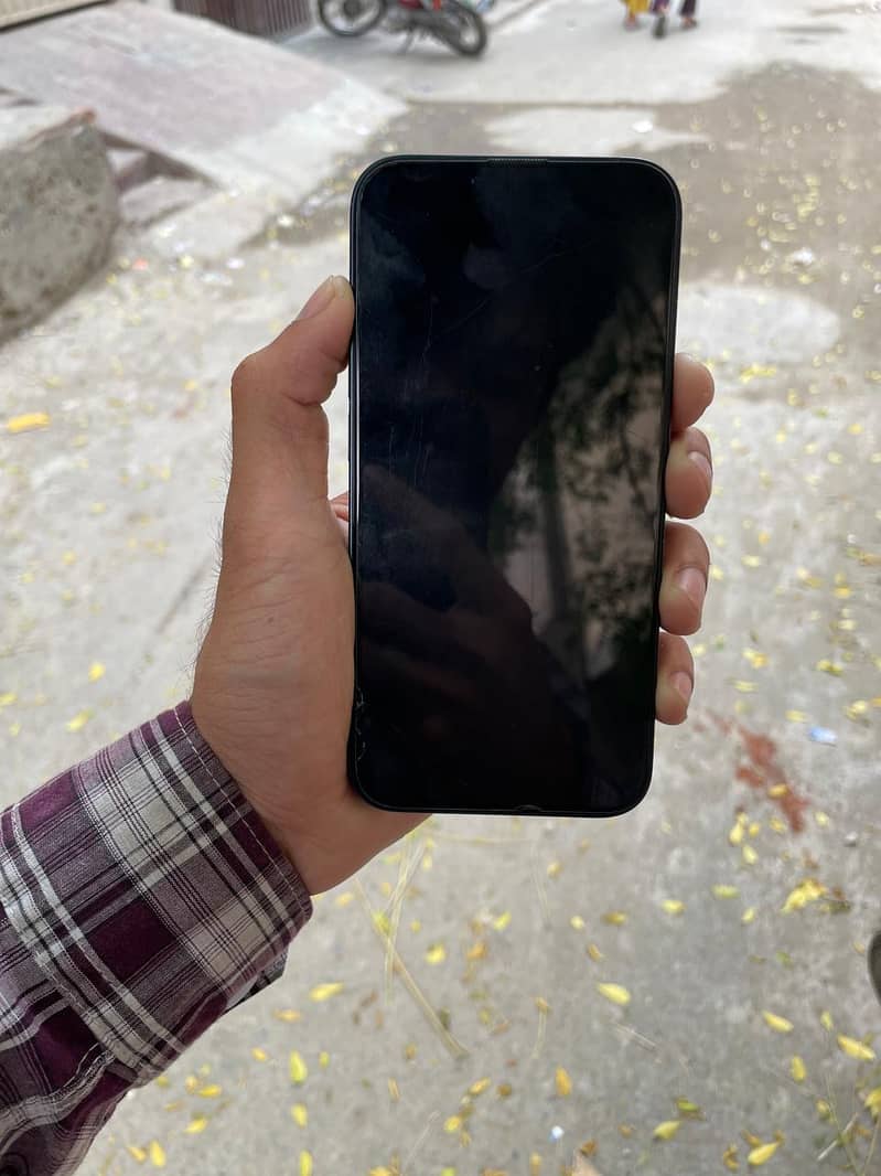 Apple iPhone 14 1